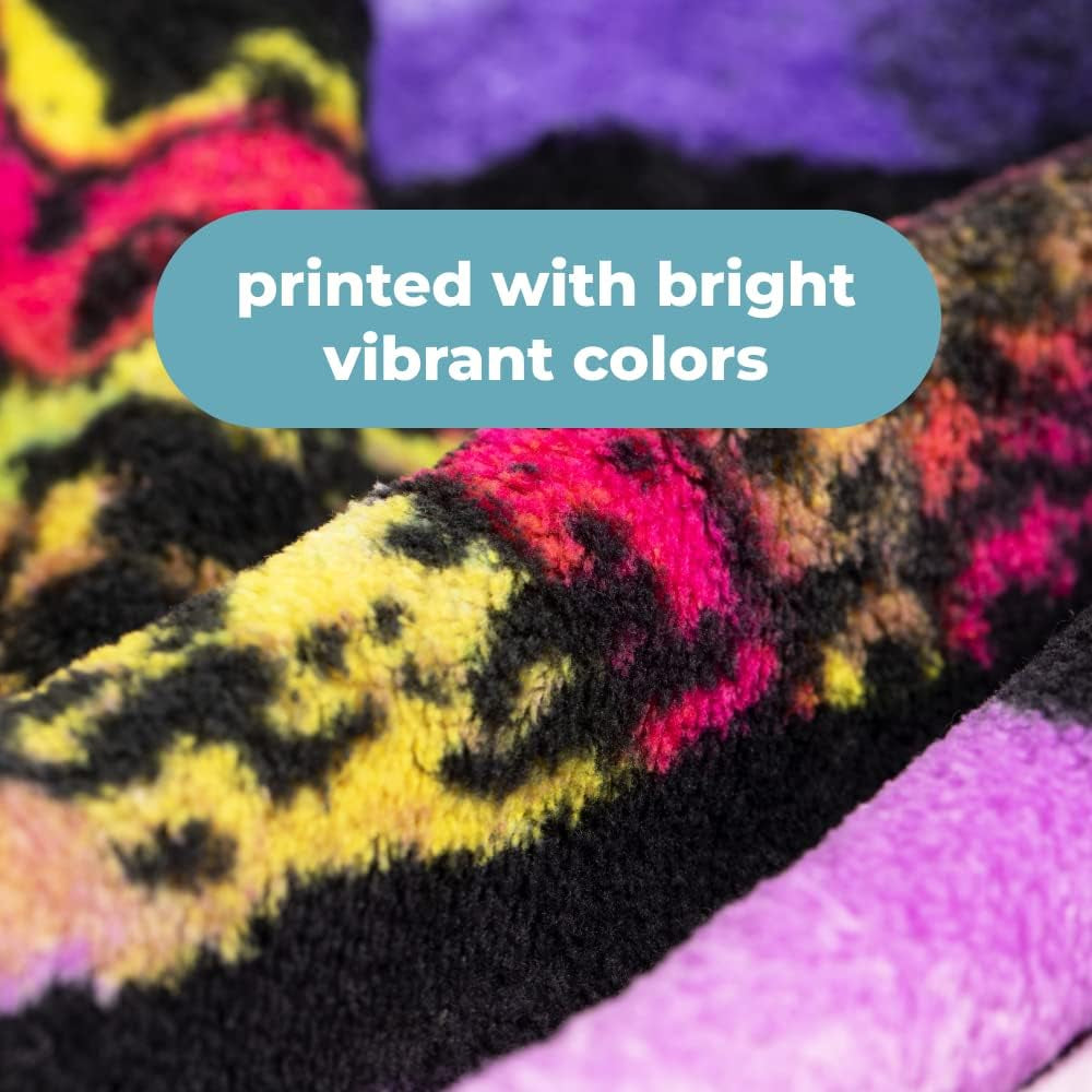 50 X 60 Inch Pitbull Fleece Blanket Throw with Dean Russo Dog Art - Soft and Colorful Pitbull Blankets for Adults, Kids, Bed Couch Sofa Travel - Thoughtful Gift for Dog Lovers