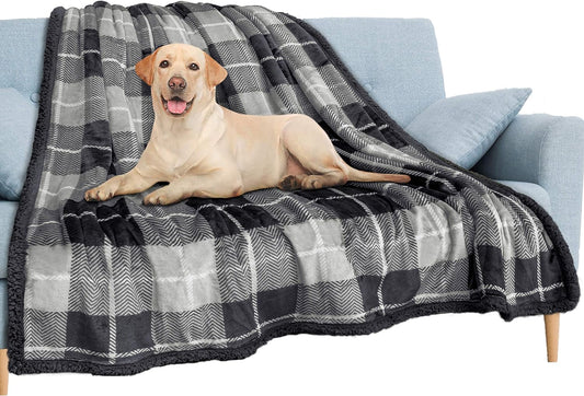 Waterproof Blanket for Couch, Sofa | Waterproof Dog Blanket for Large Dog, Puppy, Cat | Pet Blanket Protector | Plush Soft Warm Fuzzy Sherpa Blanket Bed Throw, Plaid Grey, 60X80