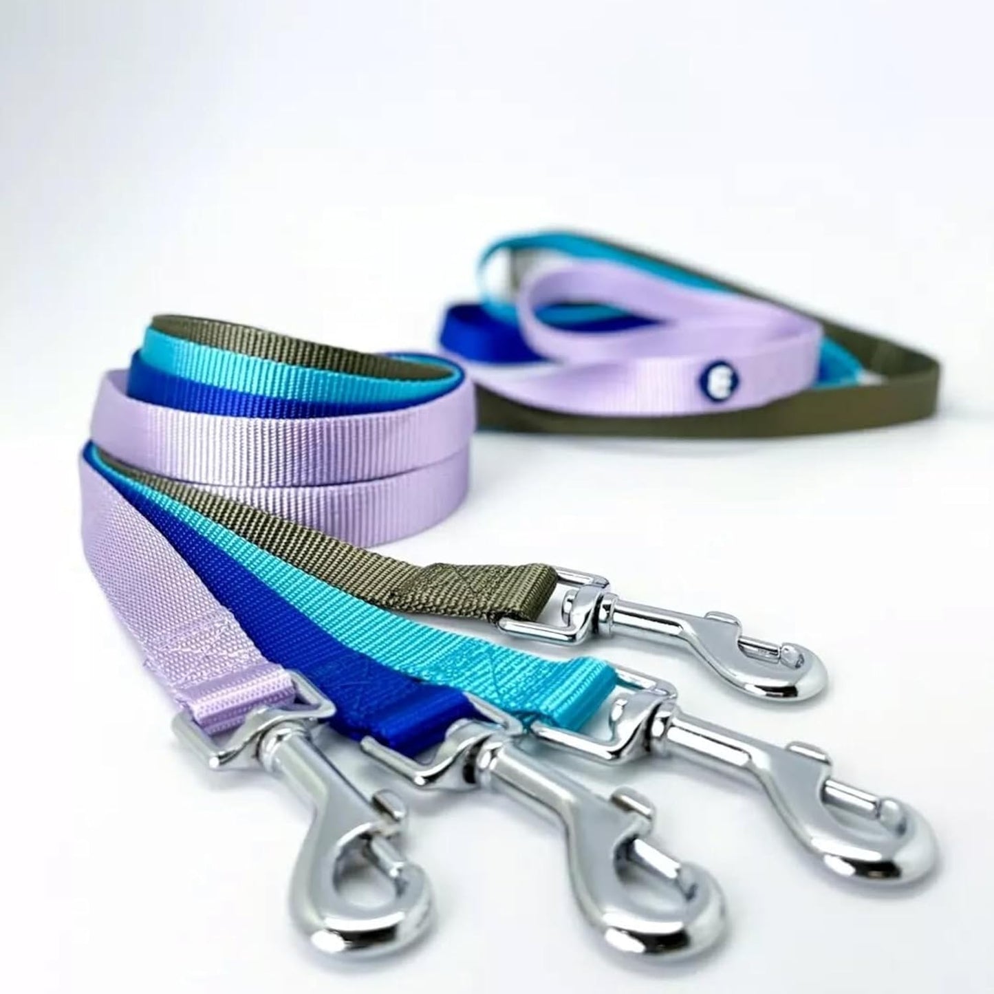 Essentials Chambray Blue Dog Leash for Medium - 5' * 3/4" Dogs | Heavy Duty Nylon Lead | Lightweight Puppy & Cat Leash for Walking & Training