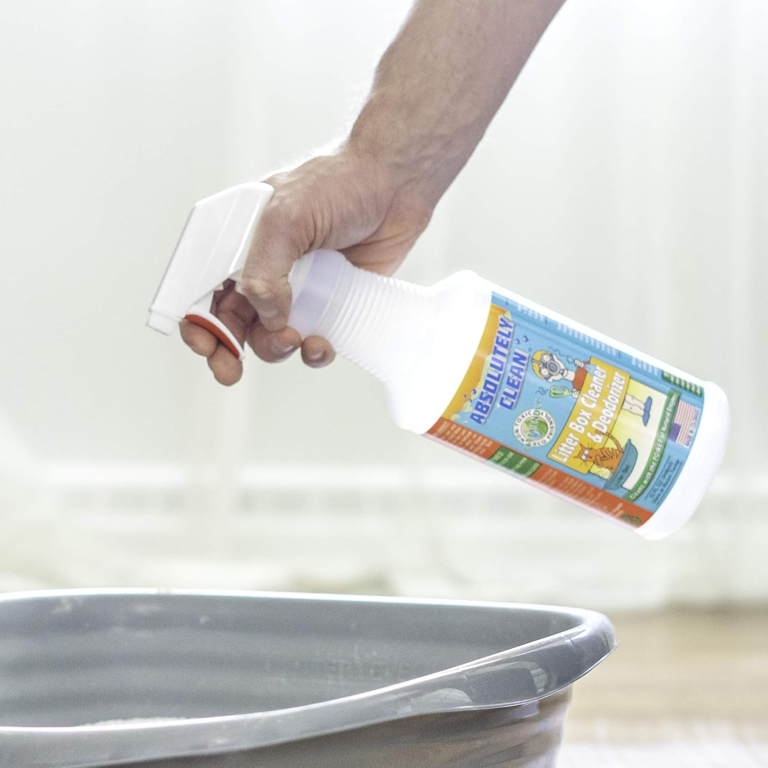 Litter Box Cleaner and Deodorizer, Eliminate Odors Quickly, Neutralizes Urine and Feces Odors in the Air and the Box, Make Litter Last Longer
