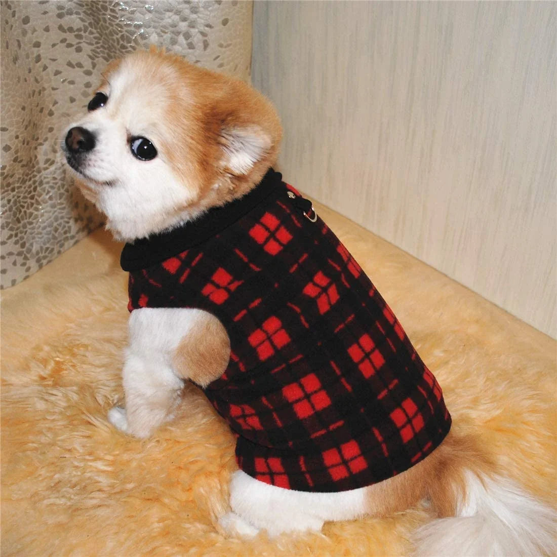 Dog Sweater Soft Fleece Vest with Leash Ring Plaid Warm Winter Pet Clothes Dog Pullover Jacket for Dogs Cats Winter Chihuahua Pet Indoor Outdoor Use